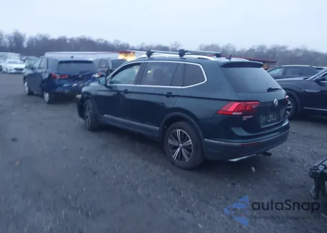 2018 Volkswagen Tiguan 2.0T Se/2.0T Sel из США, поврежденный, VIN 3VV3B7AX7JM089299